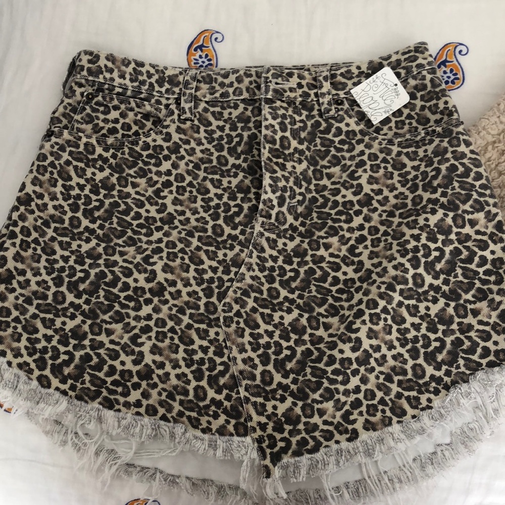 NWT Free people leopard print skirt